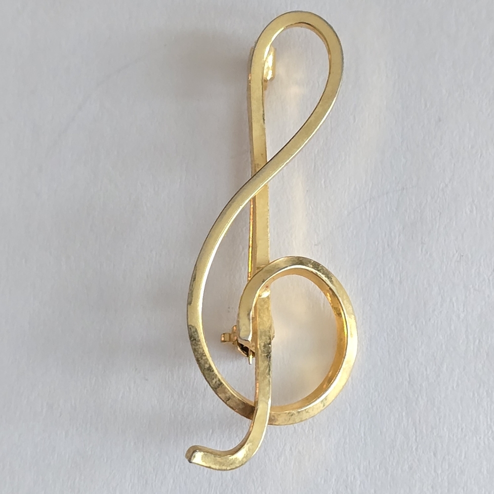 Vintage brooch treble clef gold fill filled  music note g musician pin